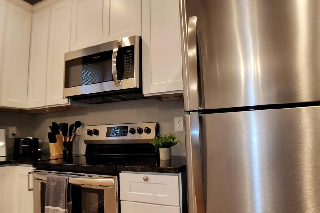 Вилла 2 Bd 2 Bath - 5 Min To Downtown Индианаполис Экстерьер фото